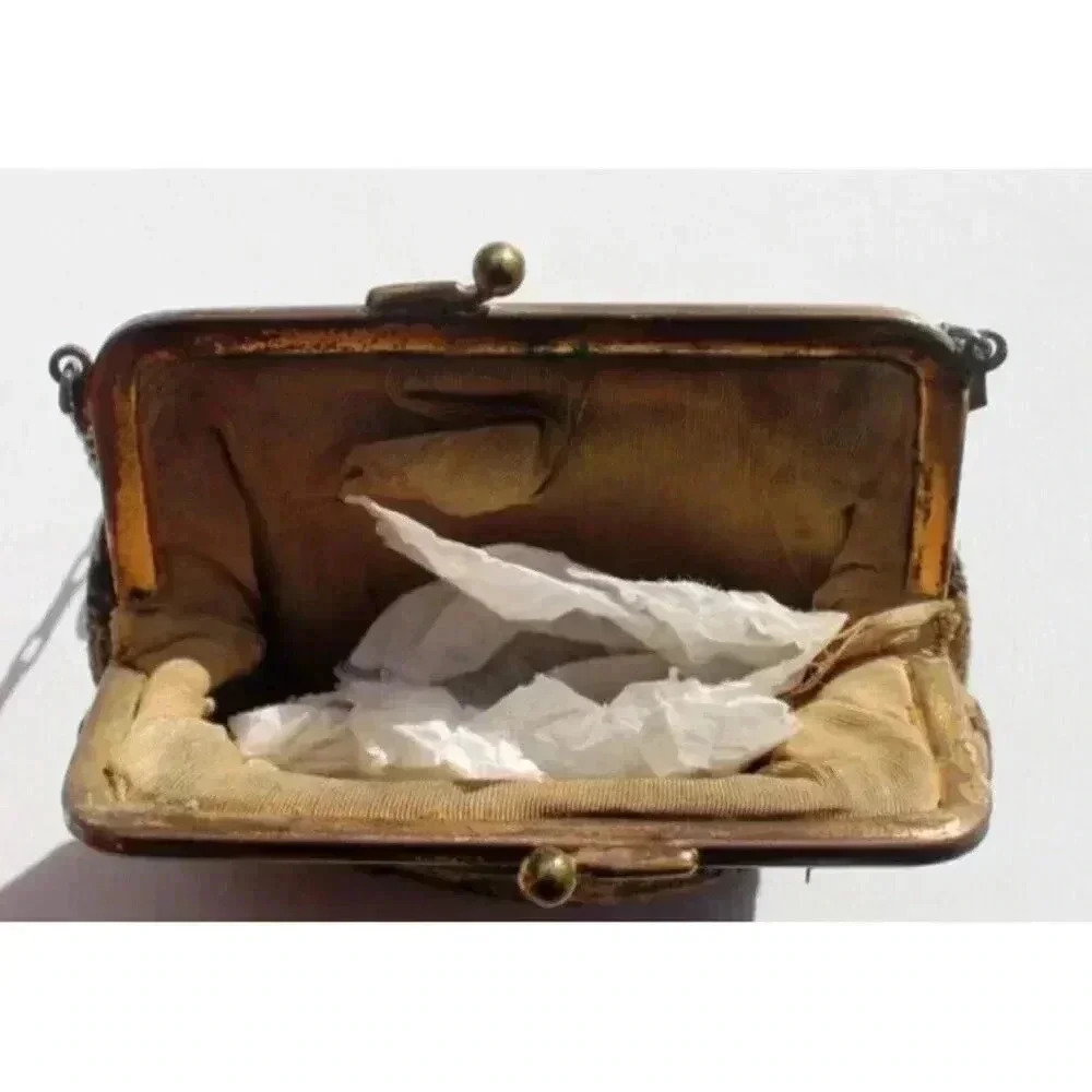 Antique Vintage 1900s Victorian Art Nouveau Mini Purse Coin Purse W/ Chain - Picture 3 of 3